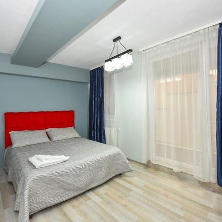 Royal Accommodation Букурещ Екстериор снимка